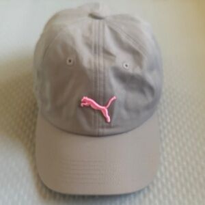 Puma Light Gray Cap with Pink Emblem